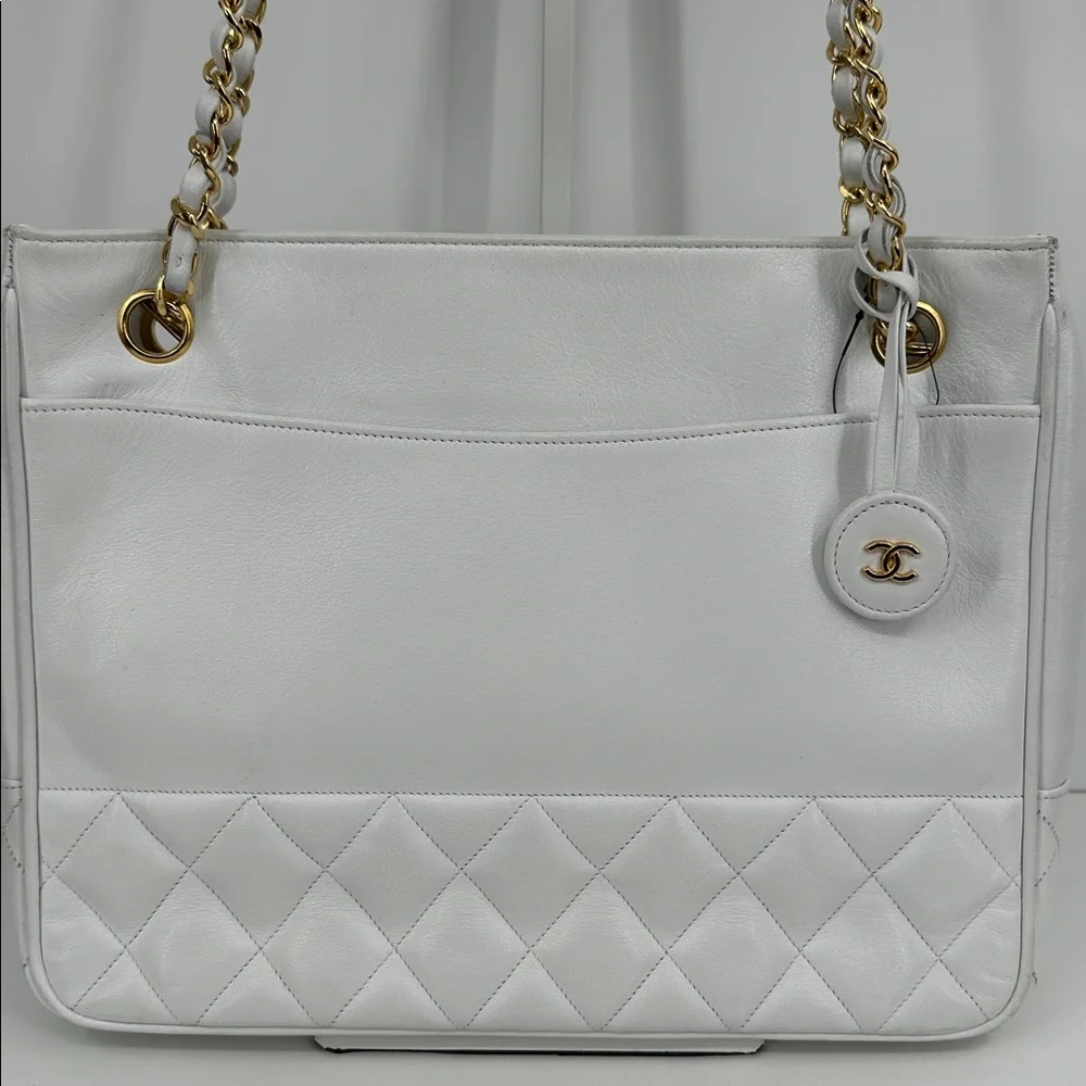 Authenticated CHANEL Quilted Shoulder Bag- White - Picture 3 of 16